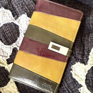 Vintage MUNDI Leather Wallet with silver hardware